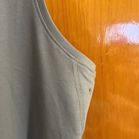 Nike Tank Top Mens Medium Dri Fit Ventilated - Picture 3 of 4